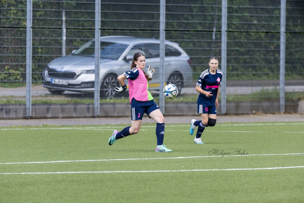 Bild 231 - wCJ Osterroenfelder TSV - VfL Pinneberg : Ergebnis: 0:15